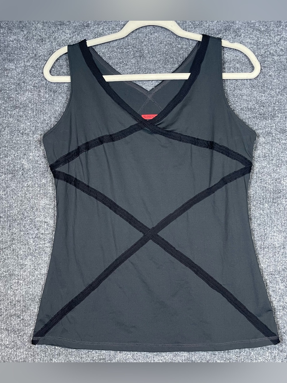 Spanx Womens XL Black Gray Racerback Shaping Performance TankTop Shapewear VNeck